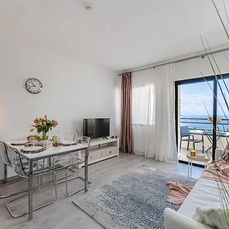 Luxury Sun & Sea View Paraiso 아데제
